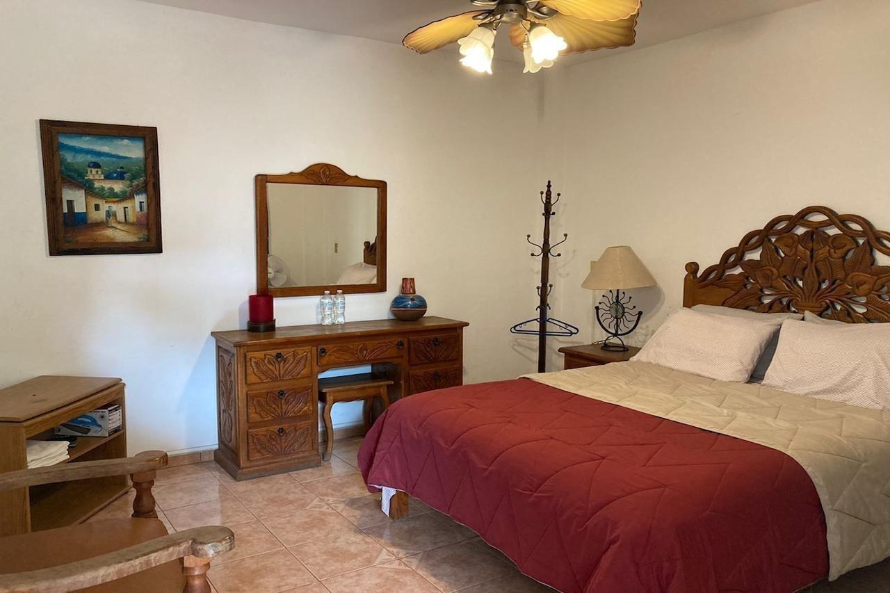 Hostal Casa Blanca Comala Buitenkant foto