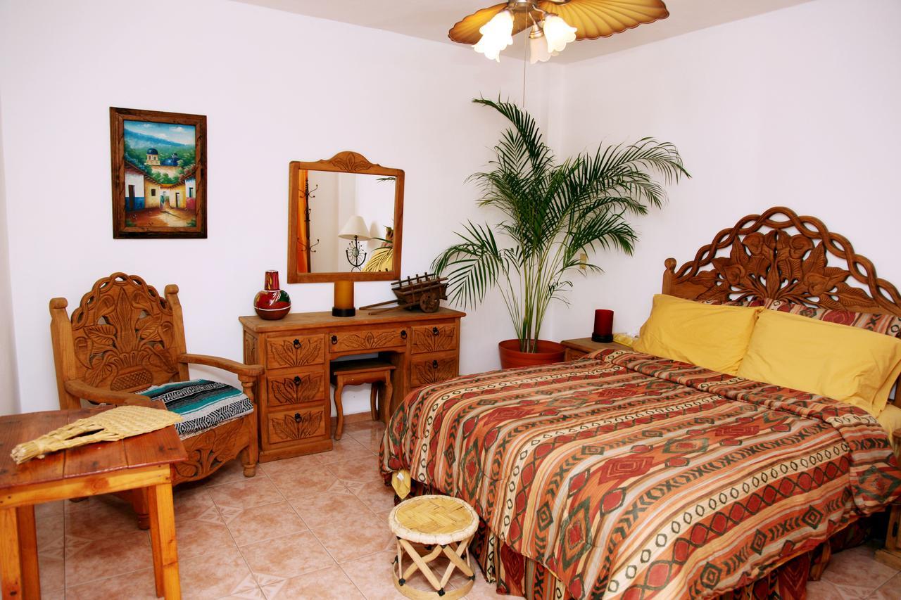Hostal Casa Blanca Comala Buitenkant foto
