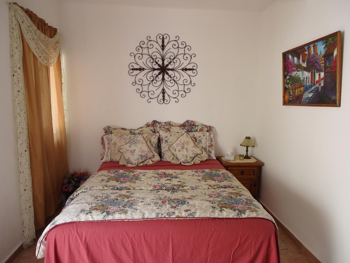 Hostal Casa Blanca Comala Buitenkant foto